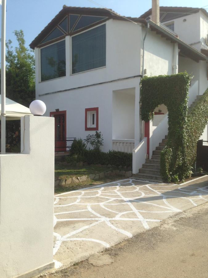 Hebes Studios Kávos Exteriér fotografie